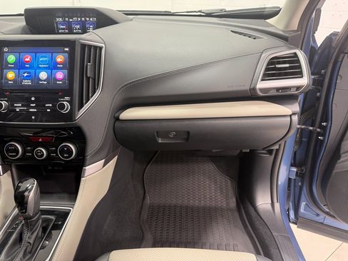 Used 2022 Subaru Forester Limited image 27