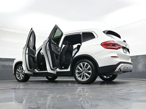 Used 2018 BMW X3 xDrive30i image 32