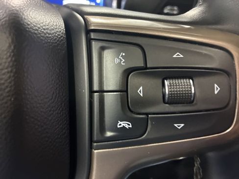 Used 2024 Chevrolet Silverado 2500 High Country w/ High Country Premium Package AWD/4WD image 36
