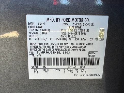 Used 2022 Lincoln Nautilus FWD w/ Premium Package image 43