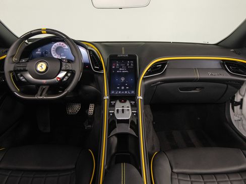 Certified 2026 Ferrari Roma Spider RWD image 34