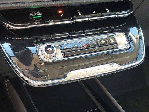 Certified 2024 Lincoln Corsair FWD w/ Equipment Group 101A image 32