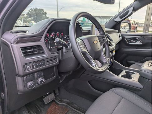 Certified 2024 Chevrolet Tahoe LS w/ Driver Alert Package image 9