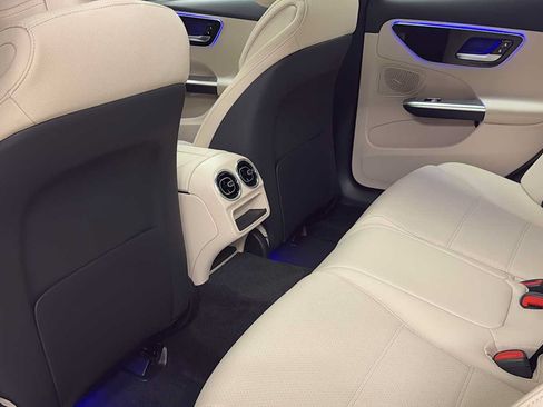 New 2026 Mercedes-Benz C 300 4MATIC Sedan image 29
