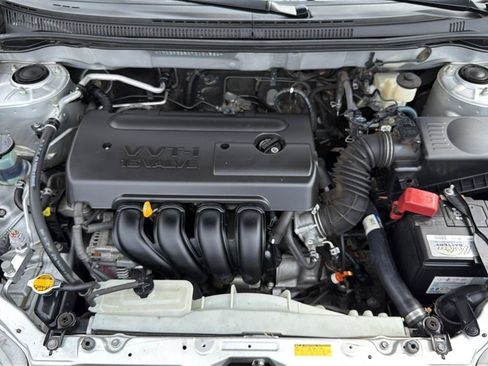 Used 2007 Toyota Corolla CE w/ Upgrade Pkg FWD image 28