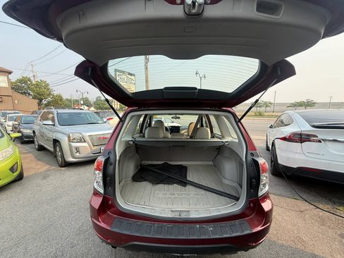 Used 2010 Subaru Forester 2.5X AWD/4WD image 9