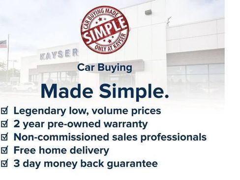 Used 2024 Chrysler Voyager LX FWD image 34