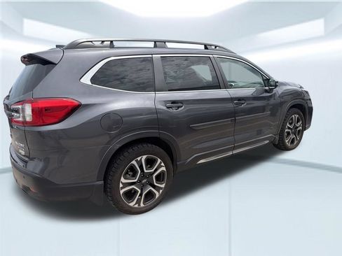 Used 2023 Subaru Ascent Limited AWD/4WD image 5