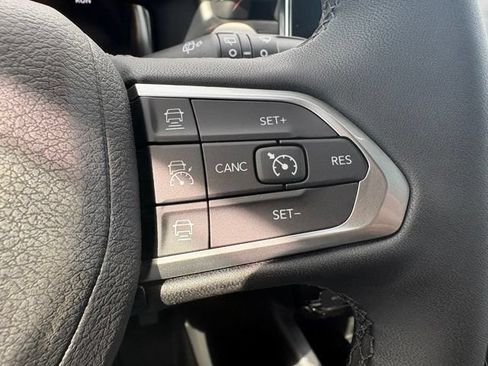 New 2026 Jeep Compass Limited AWD/4WD image 23