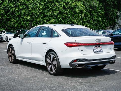 Used 2025 Audi A5 2.0T Premium Plus w/ Premium Plus image 2