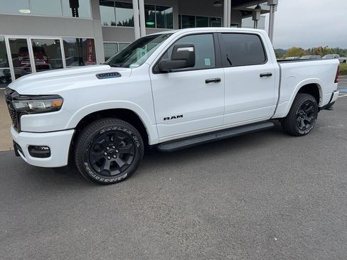 New 2025 RAM 1500 Big Horn image 2