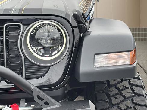 New 2026 Jeep Wrangler Sport S image 10