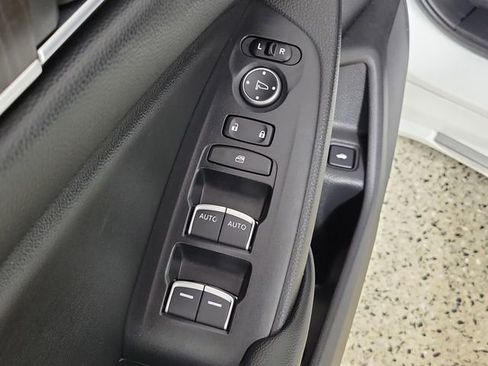 Used 2019 Honda Accord EX-L image 23