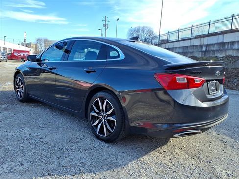 Used 2023 Chevrolet Malibu RS w/ LPO, Floor Liner Package image 5