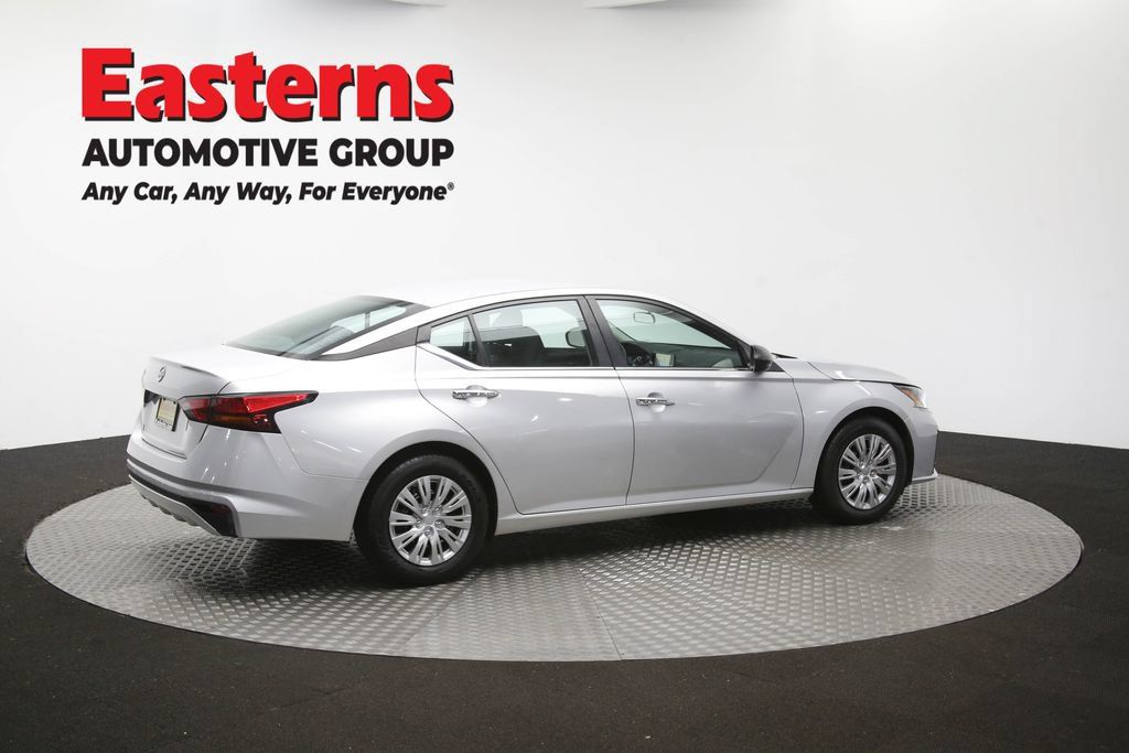 Used 2024 Nissan Altima 2.5 S FWD image 41