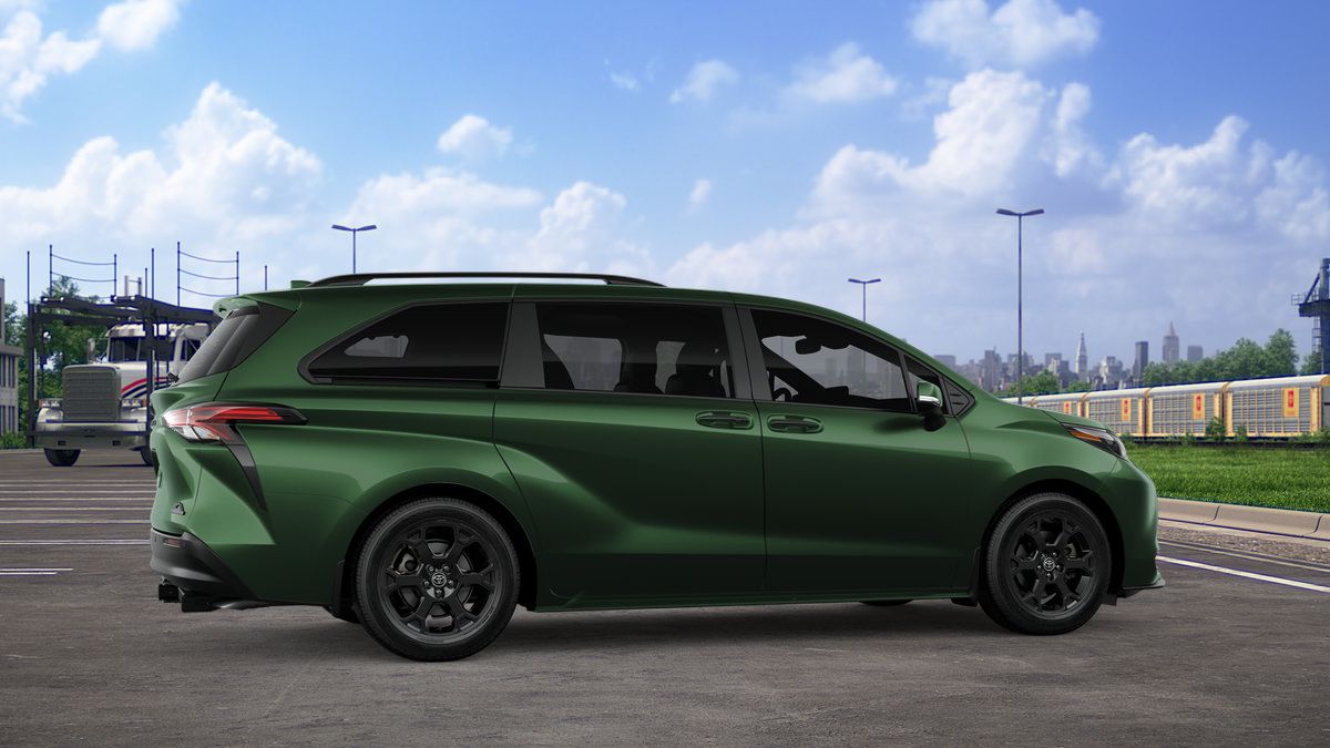 New 2026 Toyota Sienna XLE Woodland Edition AWD/4WD image 11