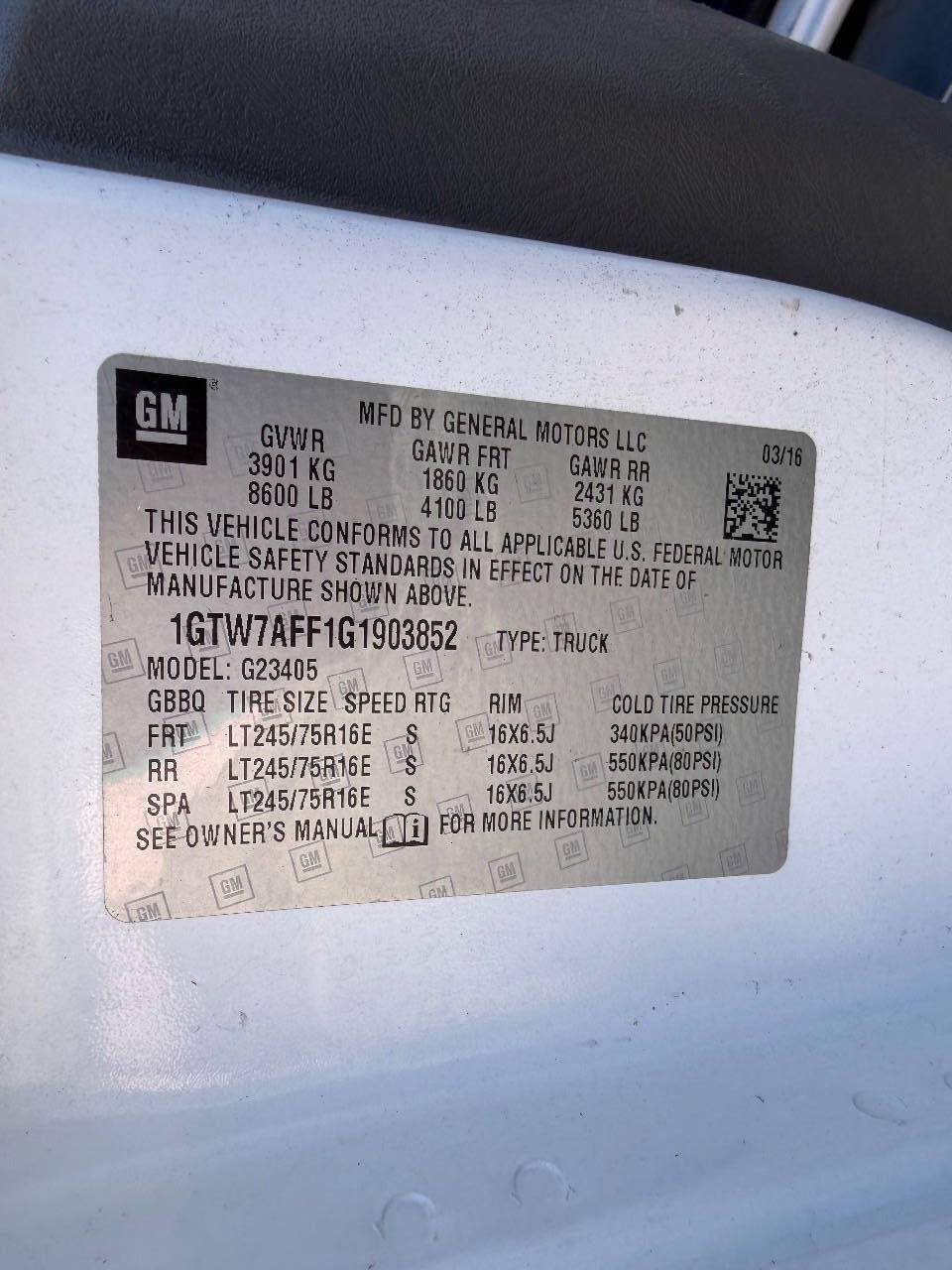 Used 2016 GMC Savana 2500 RWD image 20