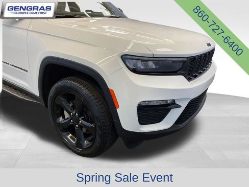 Certified 2025 Jeep Grand Cherokee Limited w/ Black Appearance Package AWD/4WD image 51