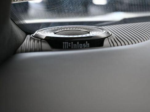 Used 2024 Jeep Grand Wagoneer Series III image 40