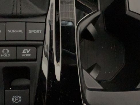 Certified 2025 Toyota Camry XLE FWD image 13