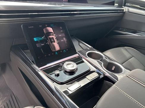 New 2026 Cadillac Escalade Sport w/ Touring Package image 44