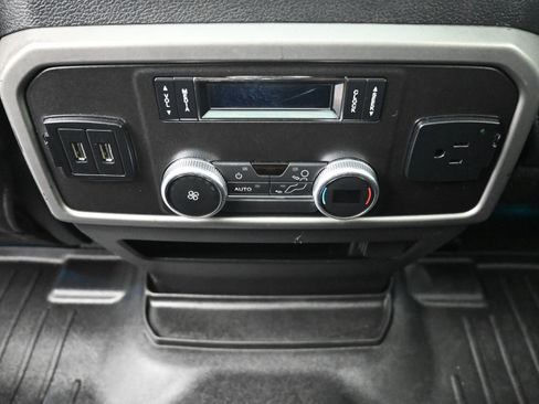 Used 2018 Ford Expedition Max XLT w/ Equipment Group 202A image 23