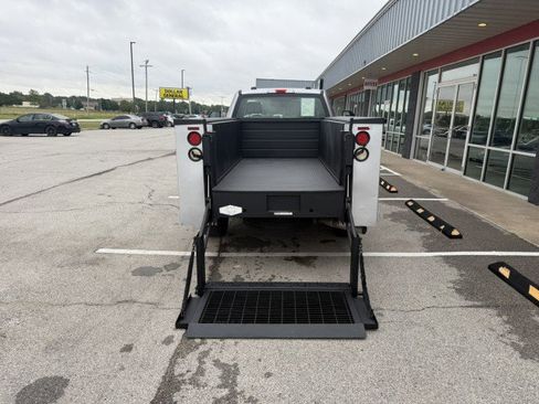 Used 2020 Ford F250 XL image 6