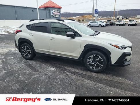 Used 2024 Subaru Crosstrek 2.0i Premium w/ Crosstrek Mirror Package image 5