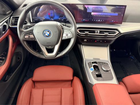 Certified 2024 BMW i4 eDrive35 w/ Premium Package image 13
