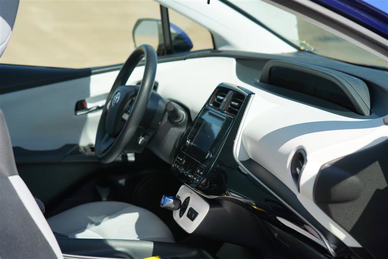 Used 2016 Toyota Prius Two FWD image 61
