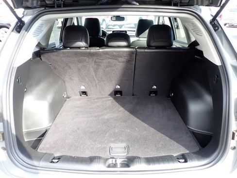 Certified 2022 Jeep Compass Limited image 6