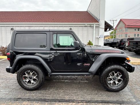 Used 2018 Jeep Wrangler Rubicon AWD/4WD image 4