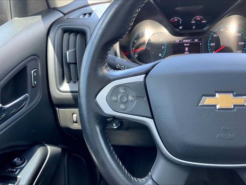 Used 2022 Chevrolet Colorado LT w/ LT Convenience Package AWD/4WD image 24