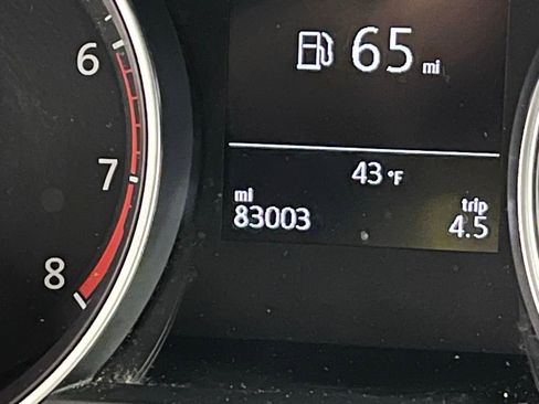 Used 2017 Volkswagen Golf S image 20