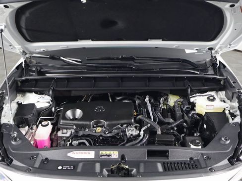 Used 2022 Toyota Highlander Platinum image 16