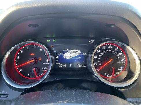 Used 2019 Toyota Camry XSE image 11