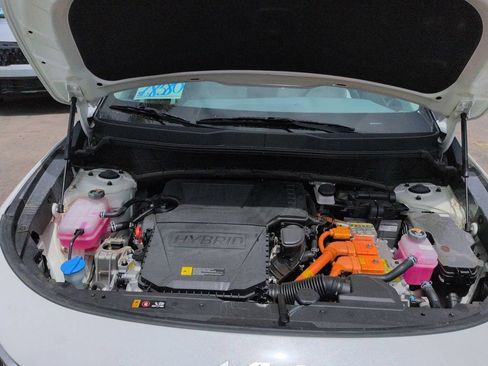 Used 2025 Kia Niro EX FWD image 31