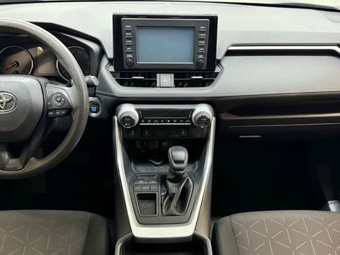 Used 2019 Toyota RAV4 XLE w/ Convenience Package image 27