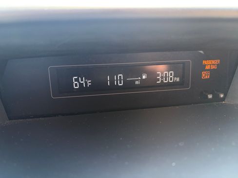 Used 2016 Subaru Crosstrek 2.0i Premium AWD/4WD image 22