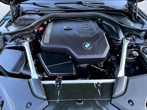 Used 2023 BMW 530i xDrive w/ Premium Package image 29