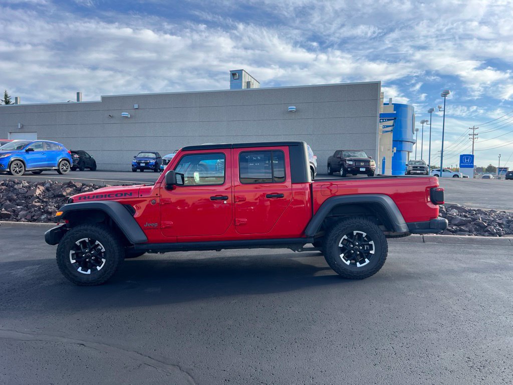 Used 2026 Jeep Gladiator Rubicon AWD/4WD image 7