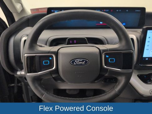 Used 2025 Ford Expedition Active RWD image 37