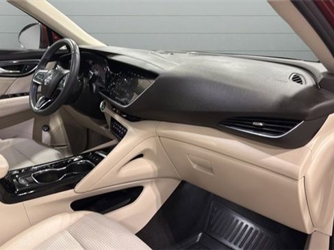 Used 2023 Buick Envision Preferred image 33