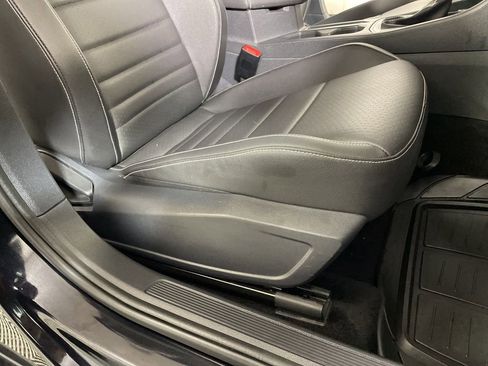 Used 2024 Volkswagen Jetta SE FWD image 24
