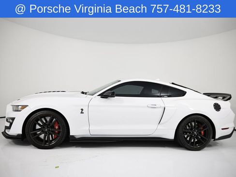 Used 2021 Ford Mustang Shelby GT500 w/ Technology Package RWD image 2