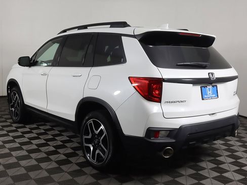 Used 2022 Honda Passport Elite image 12