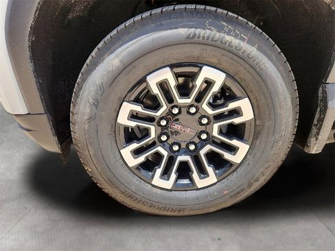 New 2026 GMC Sierra EV Elevation w/ Premium Package image 9