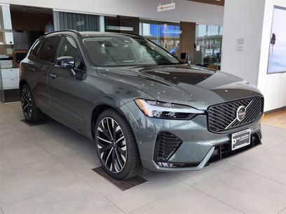 New 2026 Volvo XC60 B5 Ultra w/ Climate Package