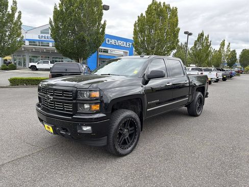 Used 2015 Chevrolet Silverado 1500 LT AWD/4WD image 4