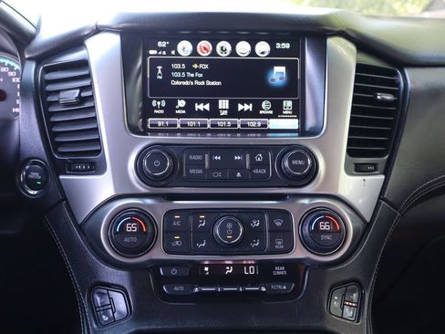 Used 2018 Chevrolet Suburban Premier AWD/4WD image 35